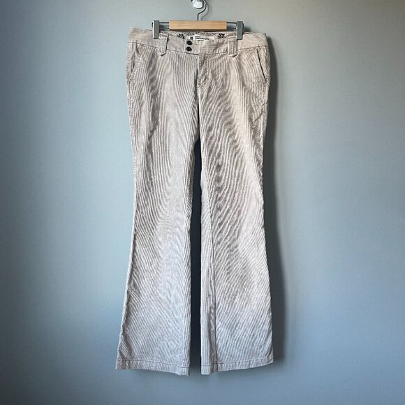 Gap Y2K Long and Lean Corduroy Jeans in Beige Size 12 Tall - Picture 1 of 8